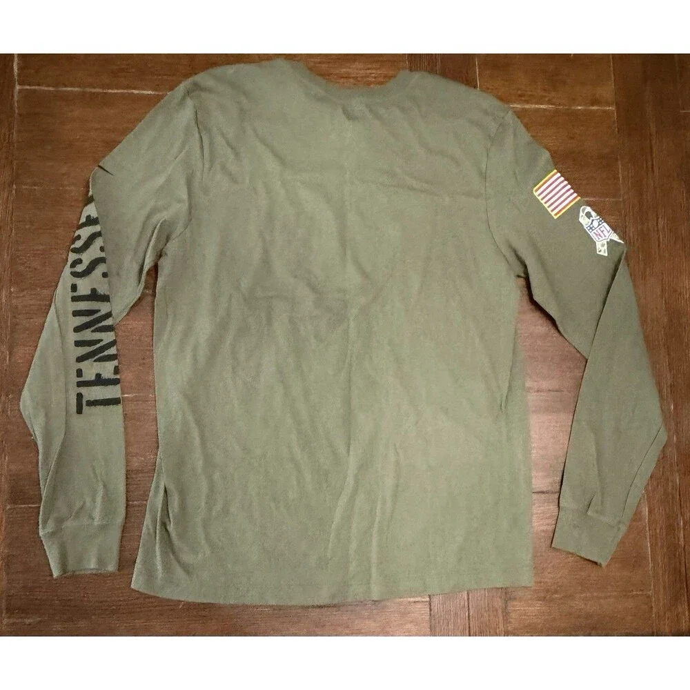 Men’s Tennessee Titans Nike Size M Salute To Service Long Sleeve Shirt NWT